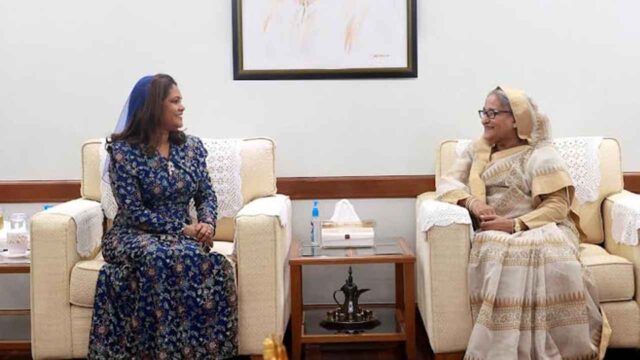 পর্যটনে বাংলাদেশ-মালদ্বীপের সহযোগিতায় গুরুত্বারোপ প্রধানমন্ত্রীর