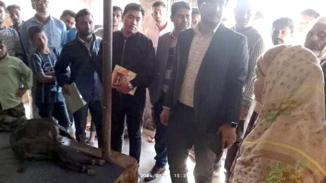 মরা ছাগলের মাংস বিক্রির অপরাধে জরিমানা