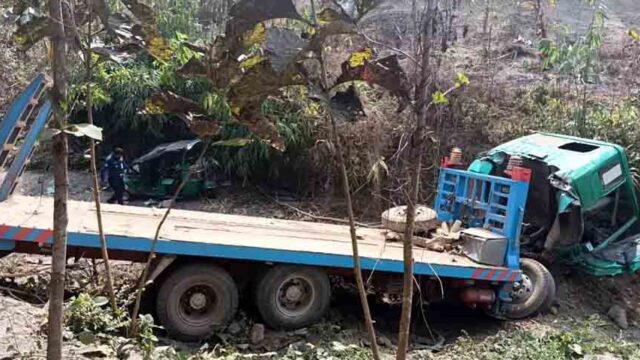 রাঙামাটিতে লরিচাপায় নিহত তিন