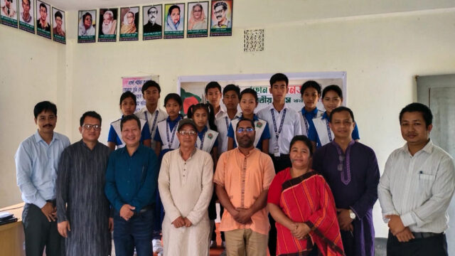 খাগড়াছড়ির প্রত্যন্ত পাড়াগাঁয়ে কবিতা আবৃত্তির আসর