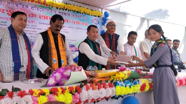 পড়ালেখার পাশাপাশি খেলাধুলা ও সাহিত্য চর্চা জরুরী