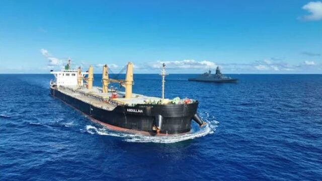 এমভি আবদুল্লাহ নোঙর করল কুতুবদিয়ায়