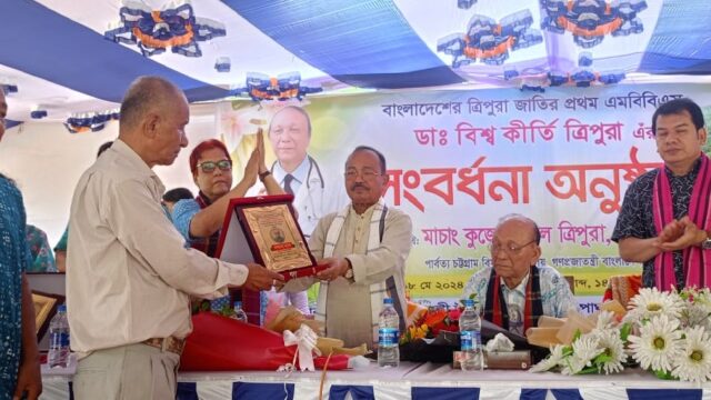 যে জাতি গুণীজনকে সম্মান দিবে, সে জাতি তত উন্নত হবে