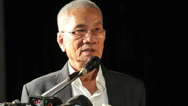 সশস্ত্র সদস্যদের প্রত্যাহারে সন্তু লারমাকে আহ্বান