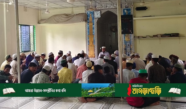 জুলাই গণঅভ্যুত্থান দিবসে দোয়া মাহফিল