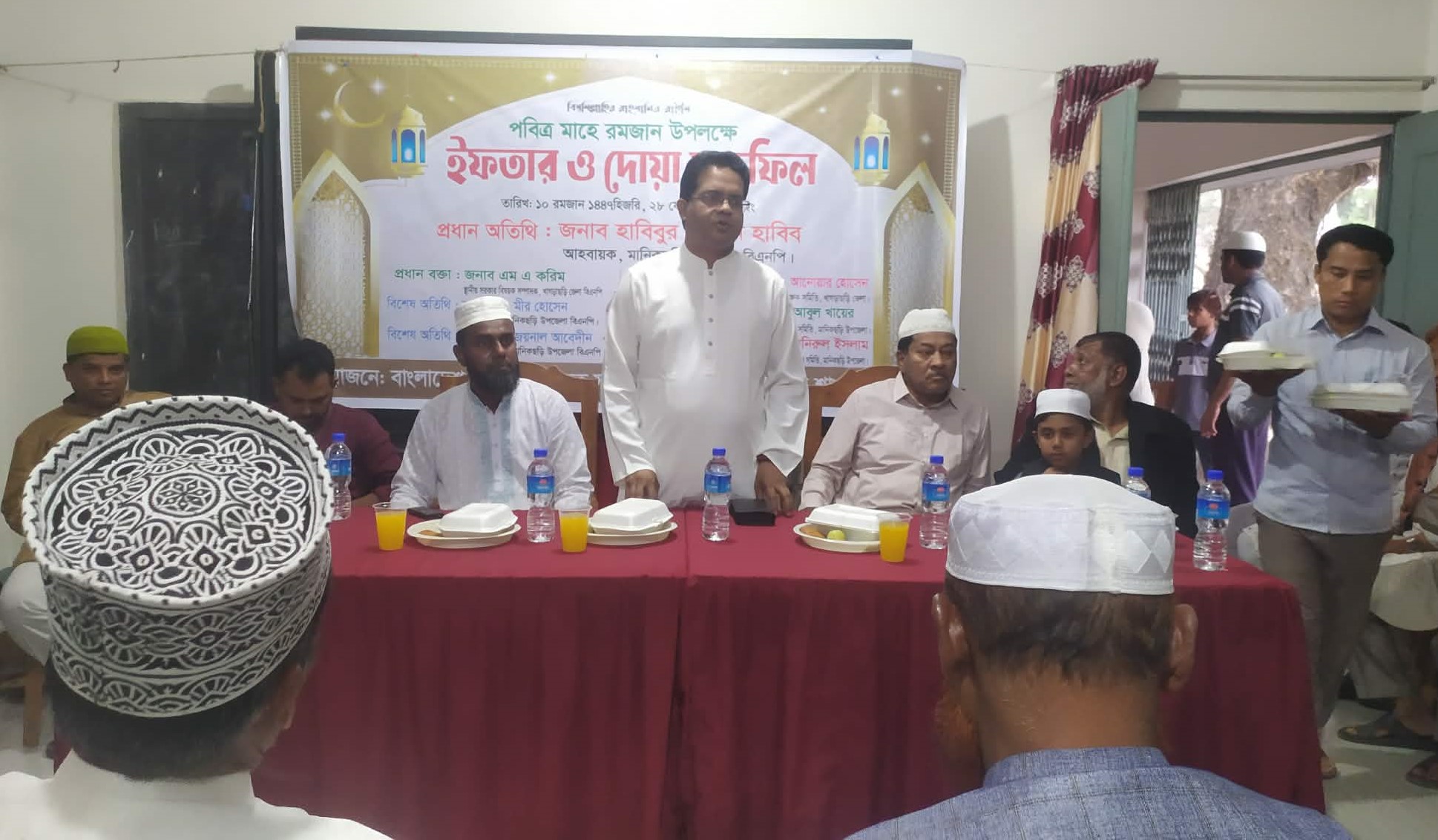 মানিকছড়িতে শিক্ষক সমিতি’র ইফতার ও দোয়া মাহফিল