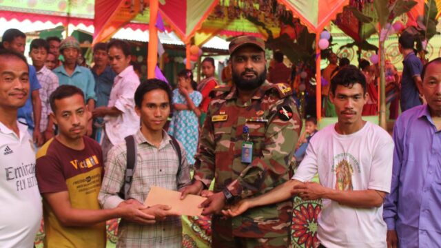 ধর্মীয় অনুষ্ঠানে অর্থ সহায়তা ও নিরাপত্তায় সেনাবাহিনী