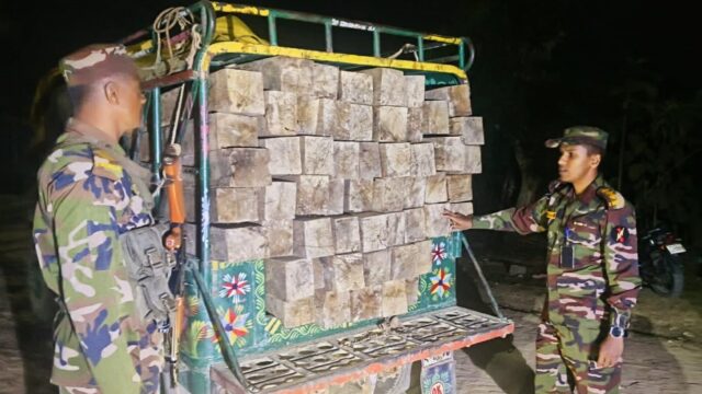 অবৈধ বিপুল কাঠ জব্দ: তৎপরতা রোধে কঠোর বার্তা